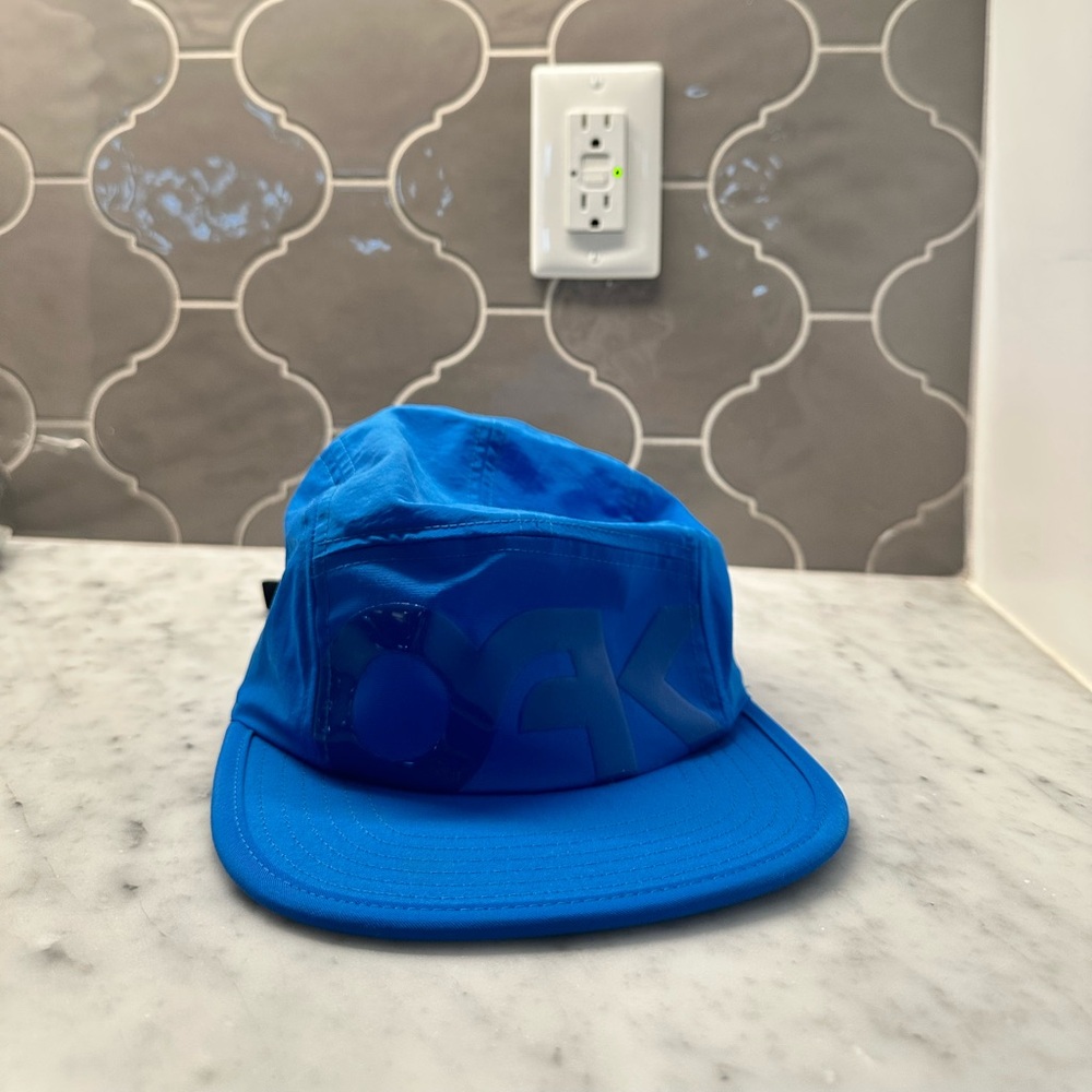 Oakley Hat